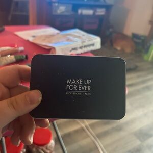 Makeup Forever Sleek Black Compact